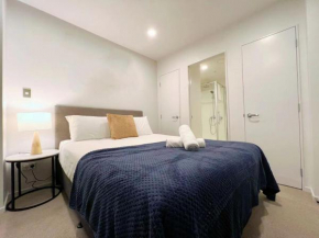 cozy 2-bedrooms in city centre you can call it home